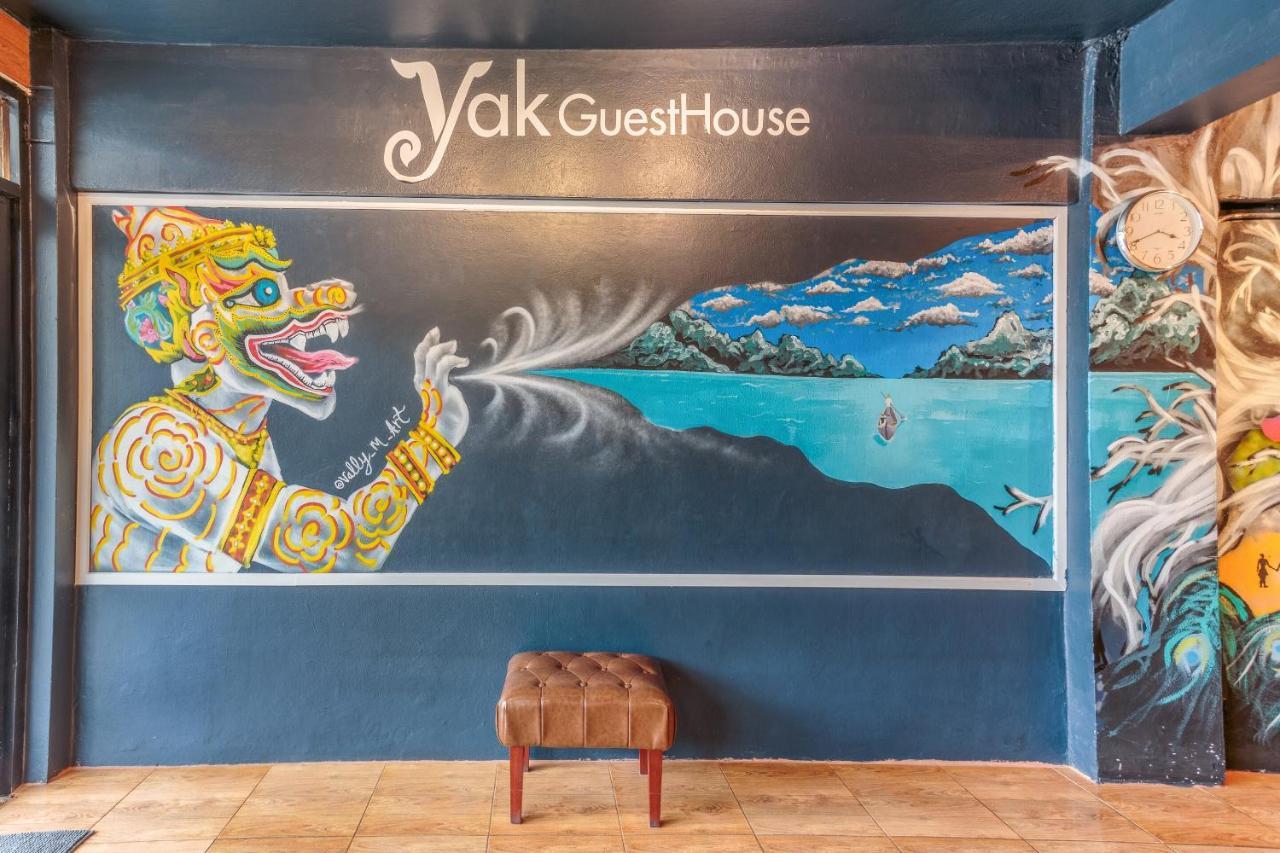 Yak Hotel Chiang Mai